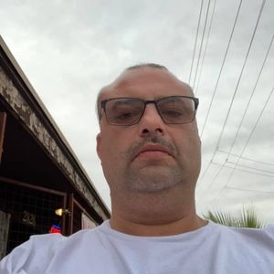 Meet your Posher, Newman